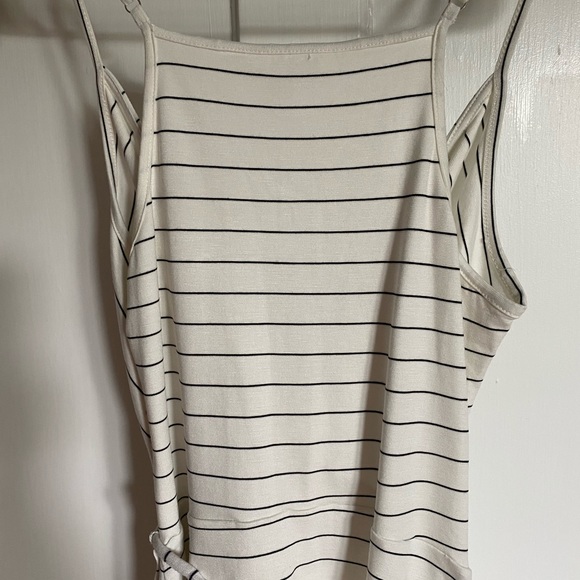 NWOT MARKET & SPRUCE tank - Picture 5 of 5